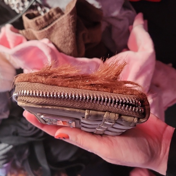 Loungefly Chewbacca small zip wallet - Picture 4 of 5